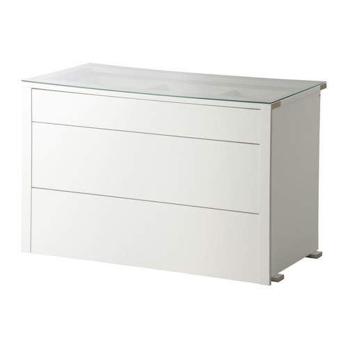 KOMPLEMENT Cómoda encastrável IKEA A gaveta superior está dividida em compartimentos para ajudar a organizar bijutaria, gravatas, roupa interior, etc. 