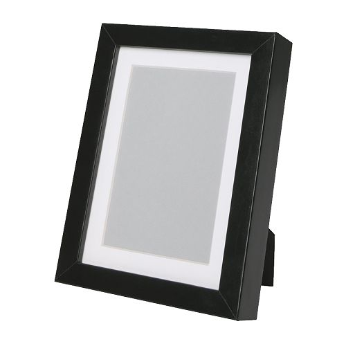 RIBBA Moldura IKEA O passe-partout dá relevo ao quadro e facilita o emoldurar.  Passe-partout com PH neutro, não descolora fotos. 