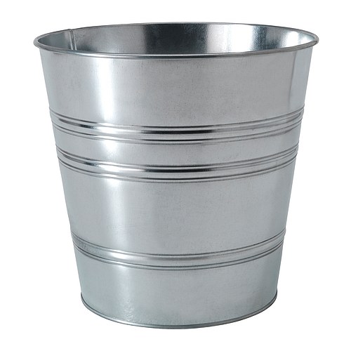 SOCKER Vaso IKEA Vaso galvanizado para resistir à corrosão.