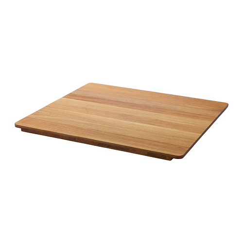 BREDSKÄR Tocător IKEA Din lemn; nu deteriorează cuţitele.  Lemn masiv.   Un material natural, rezistent la uzură care poate fi şlefuit sau tratat. 
