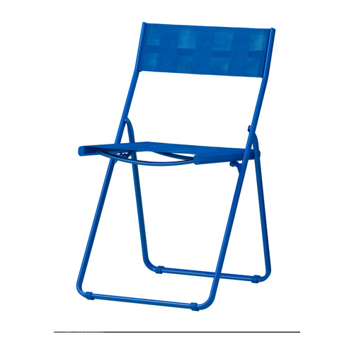 HÄRÖ Scaun pliant IKEA Se poate plia; economisește spațiu când nu este folosită.  Materialele acestui mobilier pentru exterior nu necesită întreţinere. 