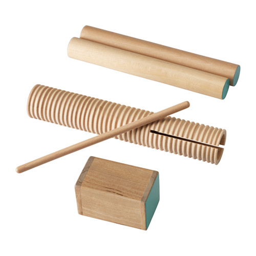 LATTJO Percuţie 3piese IKEA Cântatul la instrumentele ritmice ajută copilul să îşi dezvolte simţul ritmului şi îmbuntăţeşte coordonarea mâini-ochi.