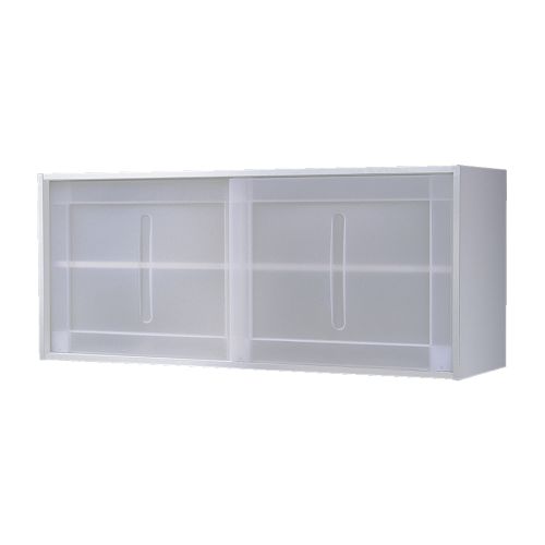 ATTITYD Nástenná skrinka IKEA Posuvné dvere šetria priestor, keď sú otvorené.  2 nastaviteľné police; ich rozmiestnenie prispôsobte vlastným potrebám. 