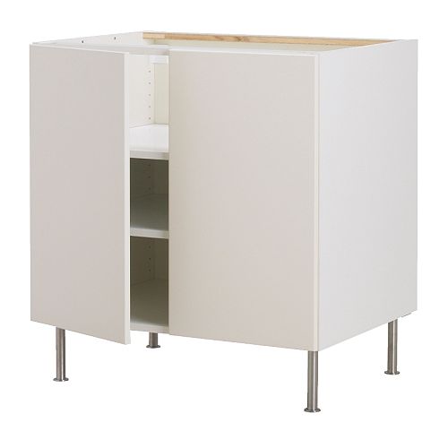 FAKTUM Skrinka s policami/2dvierka IKEA Nastaviteľné police, ich rozmiestnenie prispôsobte vašim potrebám.  Masívna konštrukcia rámu, hrubá 18 mm. 