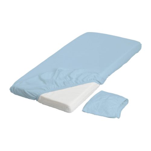 LEN Plachta IKEA Elastický okraj drží plachtu napnutú na matraci. 