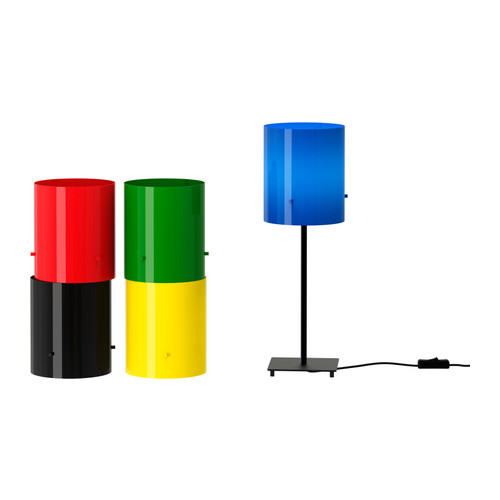 LÖBBO Tienidlo IKEA Vďaka flexibilnému nastaveniu upevnenia sa tienidlo dá použiť s obyčajnými lampami aj stropnými káblovými. 