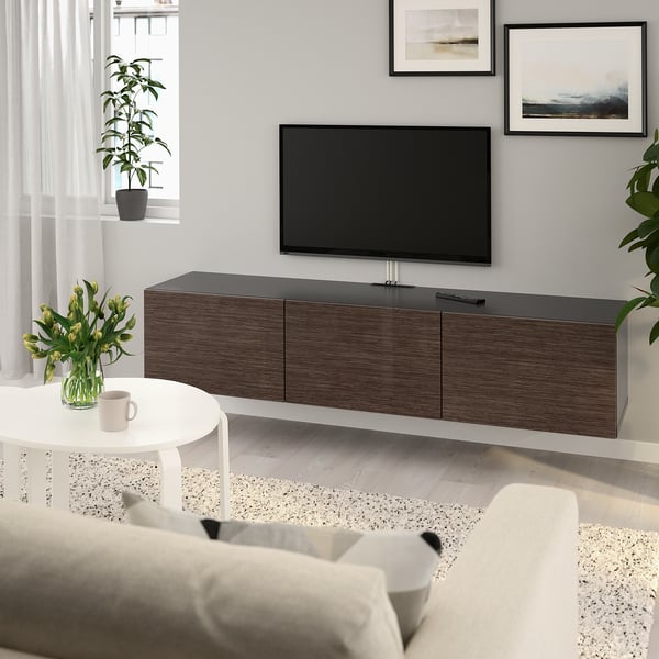 BESTÅ طاولة تلفزيون مع أبواب, أسود-بني/Selsviken بني/لامع, ‎180x42x38 سم‏