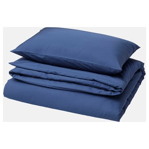 A neatly folded BLODNÄVA duvet cover set in a solid blue colour, made of 100% cotton, featuring a crisp, sateen-weave design.