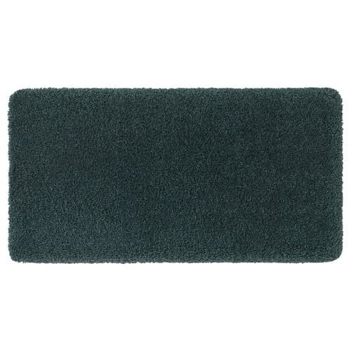 Eine rechteckige grün-graue ALMTJÄRN Badematte aus recyceltem Polyester mit weichem Flor und rutschfester Latexrückseite.