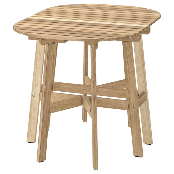 ASKHOLMEN Outdoor-Tisch aus Holz, hellbraun, rechteckig, abgewinkelte Beine.