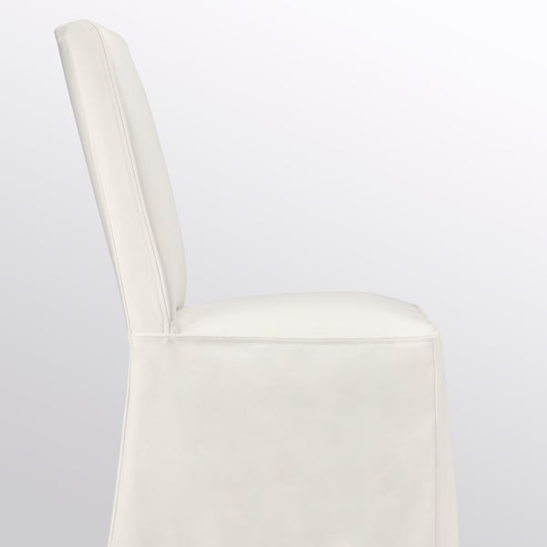 Eleganter, weißer Polsterstuhl mit hochwertigem Design und bequemer, stützender Rückenlehne und Sitz.