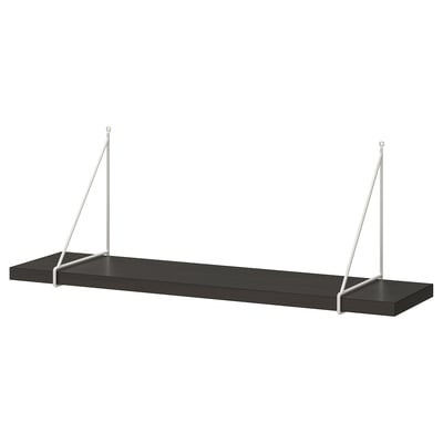 Ein schwarzes Wandregal von BERGSHULT mit weißen Metallhalterungen, rechteckiger Form, schlankem Design.