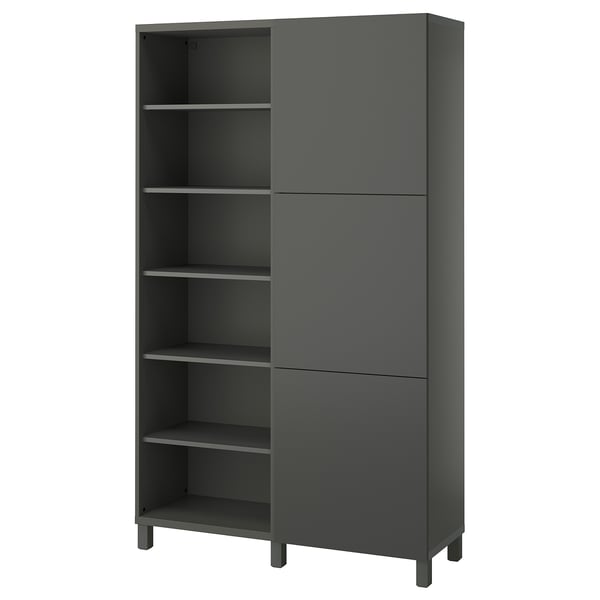 Dunkelgrauer BESTÅ-Schrank mit Türen und offenen Regalen für vielseitige Aufbewahrung.