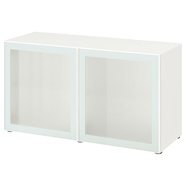 Weißer BESTÅ-Schrank mit zwei Glastüren, modernem Design, elegantem Stauraum.