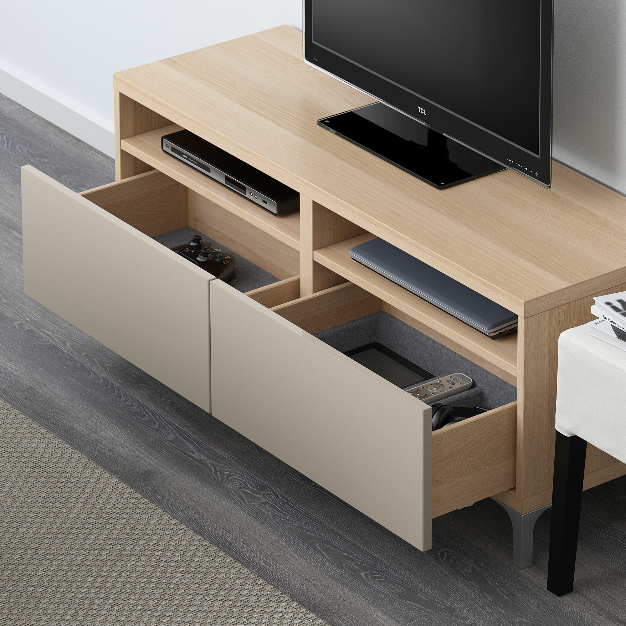 Ikea Besta Tv Bank Wandmontage Anleitung BESTÅ TV-Bank mit Schubladen, Eicheneff wlas, Selsviken Hochglanz beige