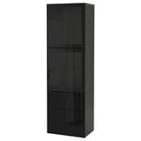 Schwarzer BESTÅ-Schrank mit Glastüren zur Aufbewahrung und Präsentation. Glas und Schubladen, schlankes, modernes Design.
