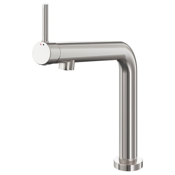 Eine BOSJÖN-Armatur aus Edelstahl mit schlankem Design, einem oberen Hebelgriff und einem modernen L-förmigen Auslauf.