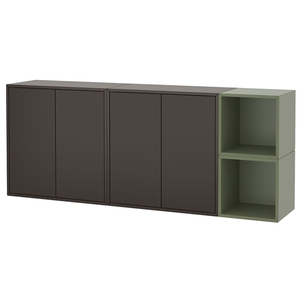 Der EKET Stauschrank, ein moderner Wandschrank in Dunkelgrau mit offenem grünem Regal, vereint beide Aufbewahrungsmöglichkeiten für einen vielseitigen Einsatz.