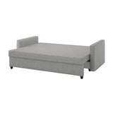 Ein graues FRIHETEN Schlafsofa mit Stauraum und stabilen Beinen.