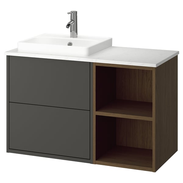 Moderner Waschtisch aus Grau und Holz mit offenem und geschlossenem Stauraum, weißer Arbeitsplatte und Waschbecken.