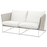 HAVSTEN, weißes Outdoor-Sofa mit Kissen auf Metallrahmen.