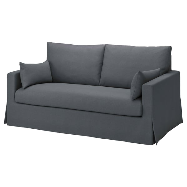 Graues HYLTARP-Sofa, schlankes Design mit weichen Kissen, einladend und bequem für die Familie.
