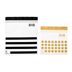 Zwei IKEA Reißverschlusstaschen, eine schwarze, eine goldene, Marken-IKEA, rechteckig, wiederverschließbar, zur Aufbewahrung oder Organisation von Lebensmitteln.