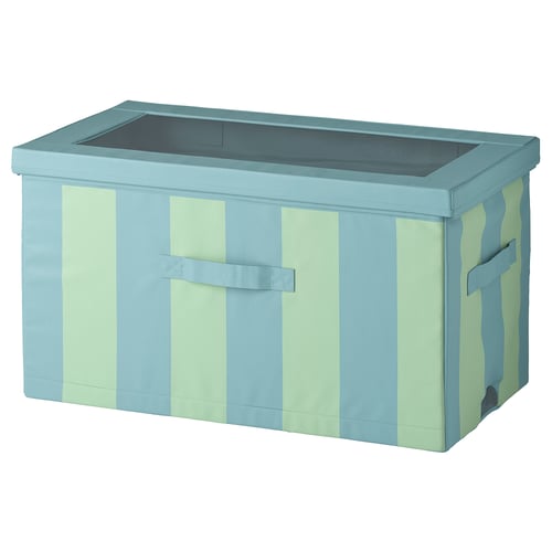 Eine JÄTTEBJÖRN Aufbewahrungsbox in blauen und grünen Streifen, rechteckig mit Griffen, aus recyceltem Polyester.
