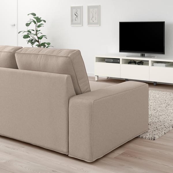 KIVIK Sofa, beige, Stoff, geräumig & tief, gut zum Entspannen, groß im Vergleich zu TV & Pflanze.