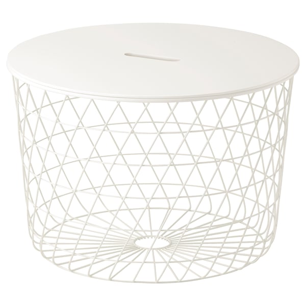 Ein KVISTBRO Korbtisch aus weißem Draht. Es hat eine kreisförmige Form und ein weißes Mesh-Design. Die Platte ist flach und einfarbig weiß.