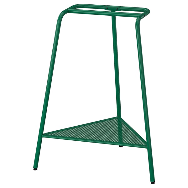 Grüner Metallhocker mit dreieckigem Netzsitz und zwei Beinen; Modernes und minimalistisches Design.