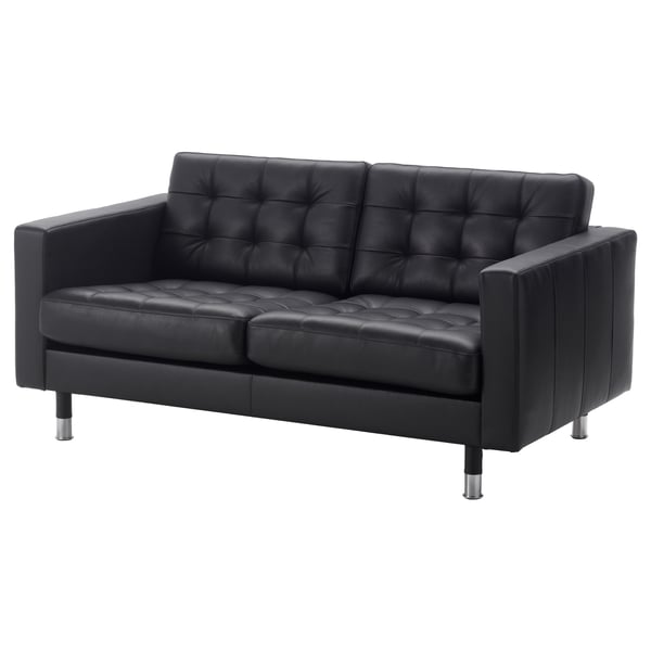 Schwarzes Leder-Loveseat, modernes Design mit getufteter Rückenlehne und Sitzfläche, verchromte Beine.
