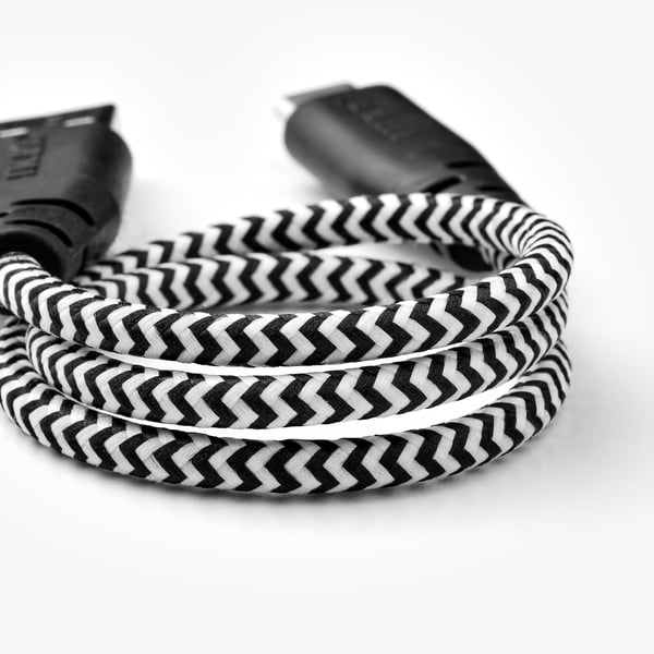 LILLHULT Micro-USB auf USB-Kabel - schwarz, weiß - IKEA