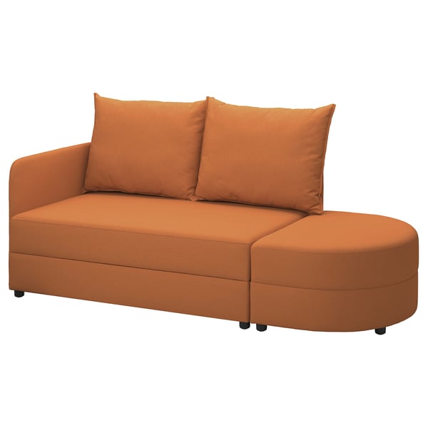 Orangefarbenes modulares Schlafsofa mit abgerundeten Kanten, zwei Kissen und abnehmbarer Ottomane für zusätzliche Sitzgelegenheiten oder Stauraum.