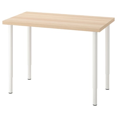 Ein Schreibtisch LINNMON mit heller Holzplatte und weißen, verstellbaren Beinen.