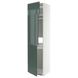 Moderner hoher grünlicher Schrank mit Hochglanz-Finish, verstellbaren Regalen, Schnappscharnieren und schlankem Design für die Aufbewahrung in der Küche.