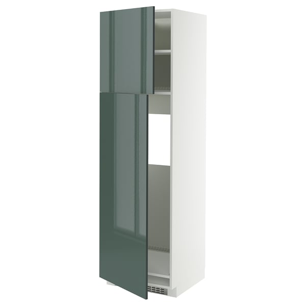 Ikea METOD Küchenzeile, graugrün, hochglänzend, hoch, rechteckige Form mit offenen Regalen.