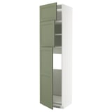 Ikea METOD Küchenschrank, hoch mit grünen Türen, drei Regale, weißer Rahmen.