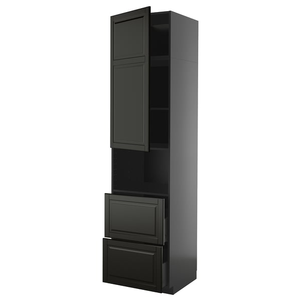Schwarze METOD-Küchenzeile, hoch und schlank mit Regalen, Schubladen und Türen, modernes Design.