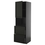 Das Bild zeigt einen hohen schwarzen Küchenschrank. Es hat einen Schrank und zwei Schubladen mit abgeschrägten Kanten.