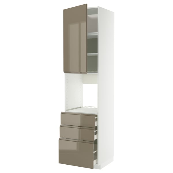 Moderne Küchenzeile, beige, schlank, hochglänzend, hoch mit Schränken, Schubladen und Regalen.