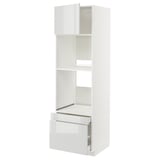 Weißer METOD-Küchenschrank, hoher Schrank mit Schublade, glänzende Oberfläche, modernes Design.