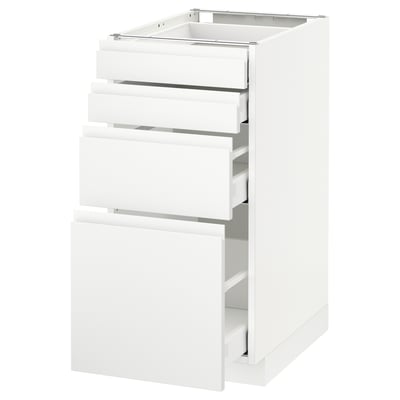 Weißer METOD Küchenschrank mit drei Schubladen und minimalistischen Griffen.