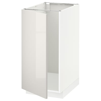 Weißer hochglänzender METOD Küchenschrank, modernes Design, platzsparende Form.