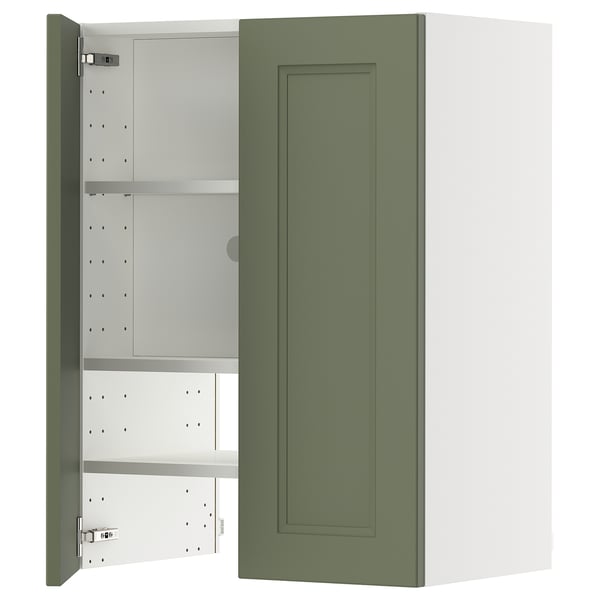 Grüner Küchenschrank mit einer offenen Tür mit verstellbaren Regalen. Modernes, zeitloses Design.