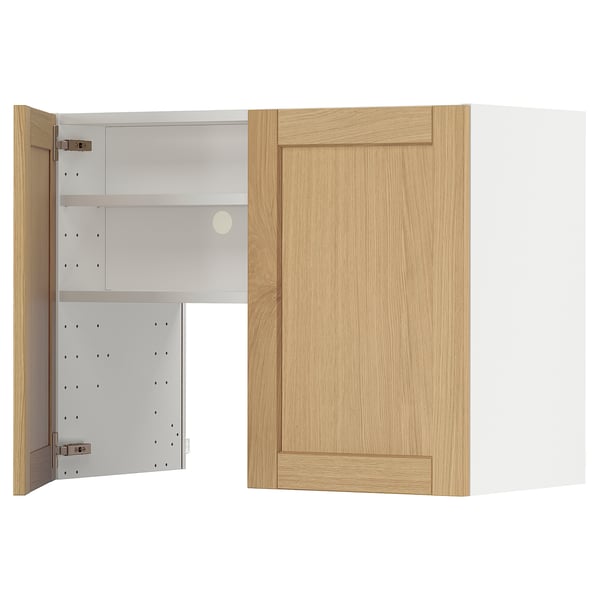 Moderner Küchenschrank, helles Holz mit weißer Innenausstattung.