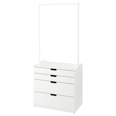 NORDLI weiße Kommode mit 4 Schubladen und Kleiderstange, modernes und sicheres Design.