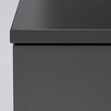 Moderne schwarze NORDLI-Möbel, glatte Kanten, schlankes Design.