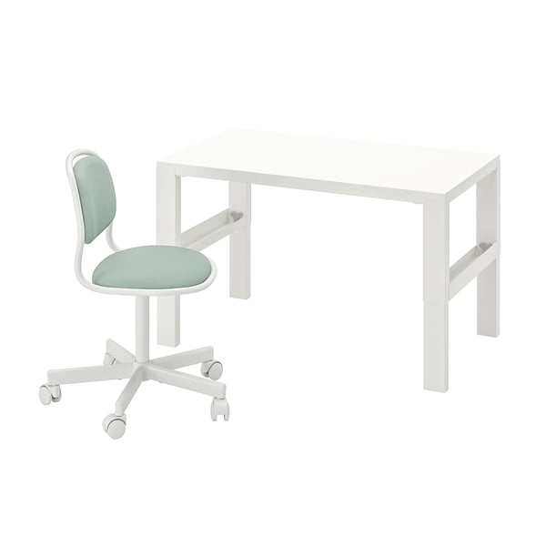 Moderner weißer Schreibtisch mit Metallbeinen und hellgrünem Stuhl.
