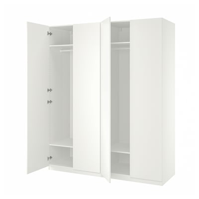 Weißer PAX-Kleiderschrank mit offenen Türen, der ein leeres Interieur zeigt. Modernes, minimalistisches Design.